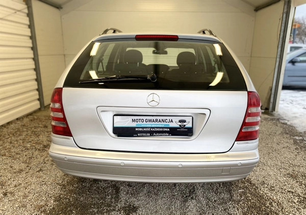 Mercedes-Benz Klasa C cena 17900 przebieg: 170000, rok produkcji 2006 z Niemodlin małe 379